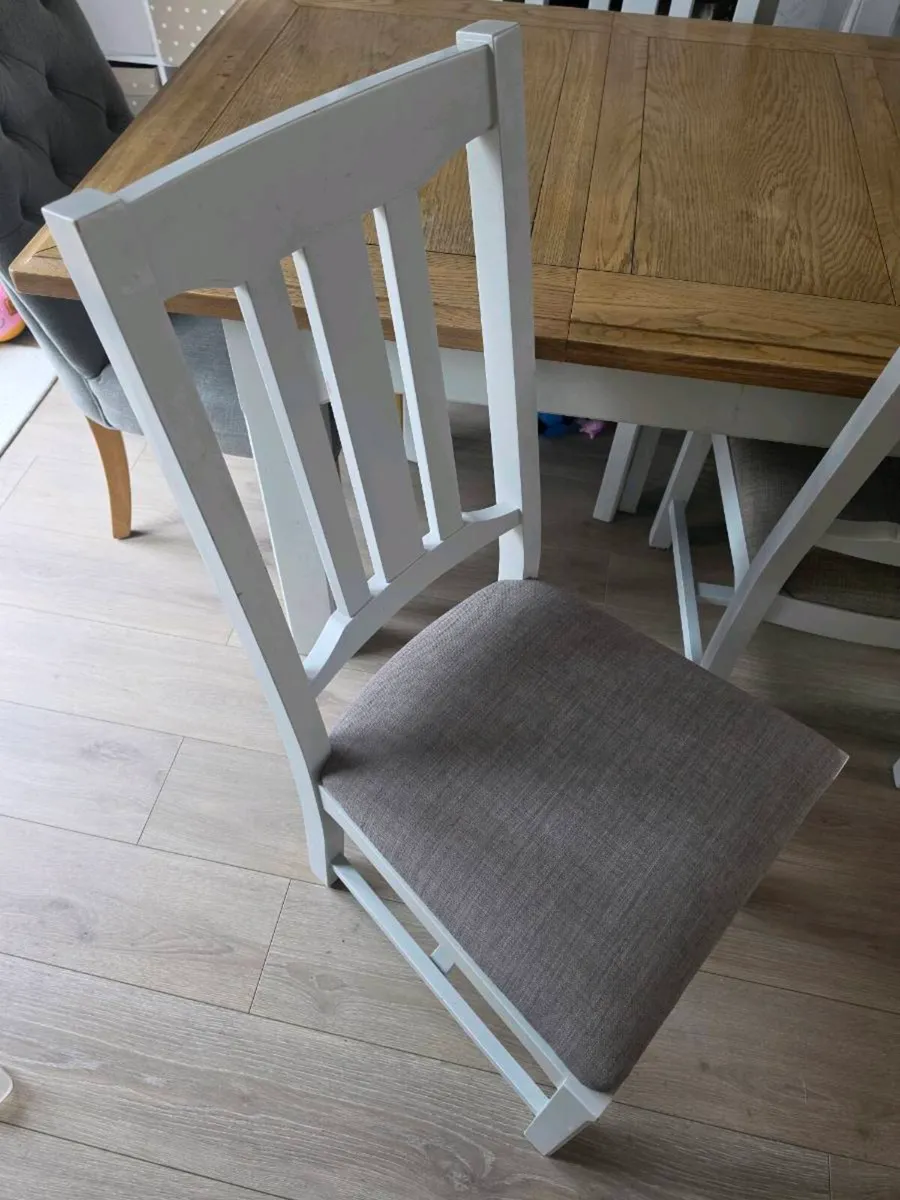 Kitchen table - Image 4