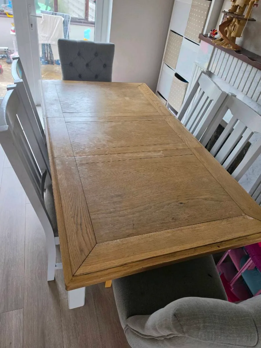 Kitchen table - Image 2