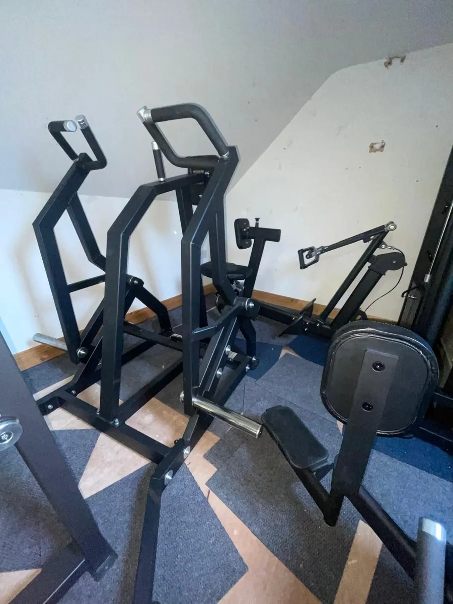 Iso-Lateral Row machine commercial - Image 1