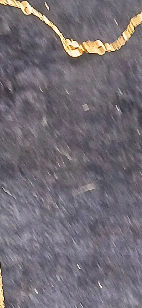 9ct gold  star pendant with 20 inch chain - Image 3