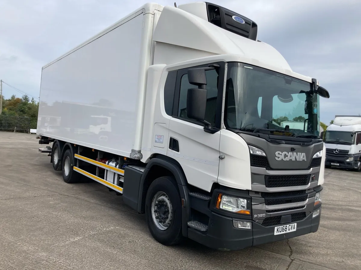2018 Scania P320 6x2 28ft fridge - Image 1