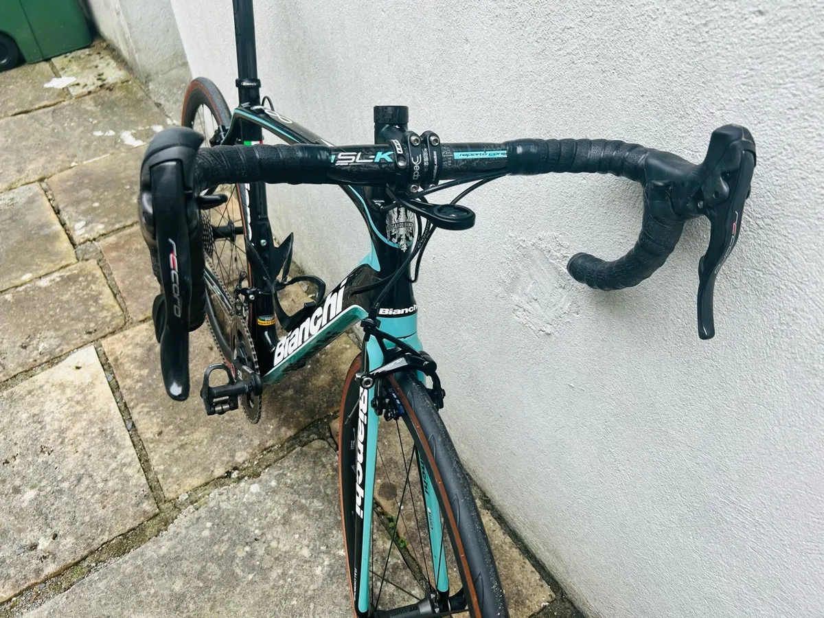 Bianchi Infinito CV carbon - Image 2