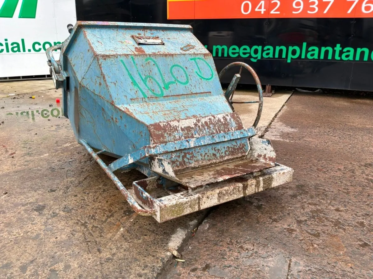 Conquip 1000 litres concrete pouring skip.....1620 - Image 2