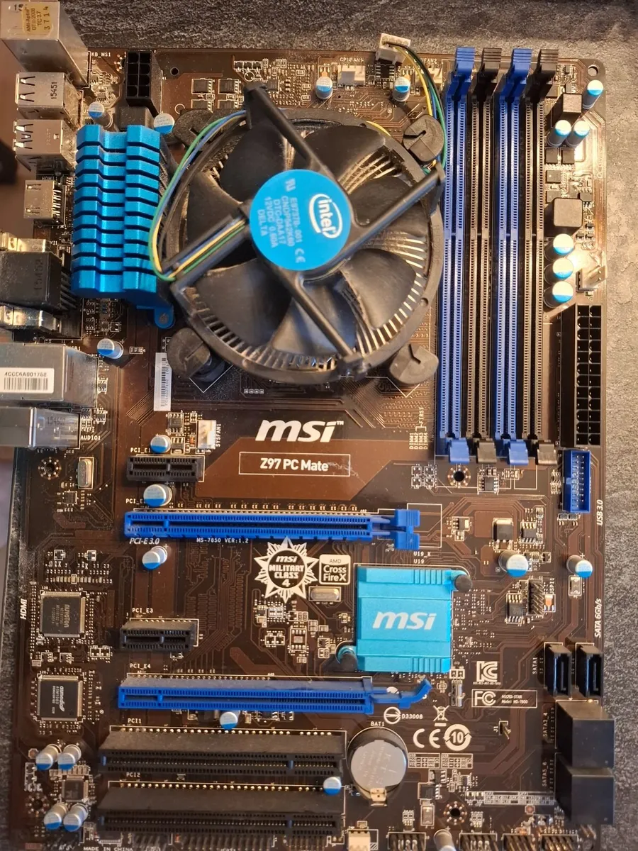 Computer Parts - Image 1