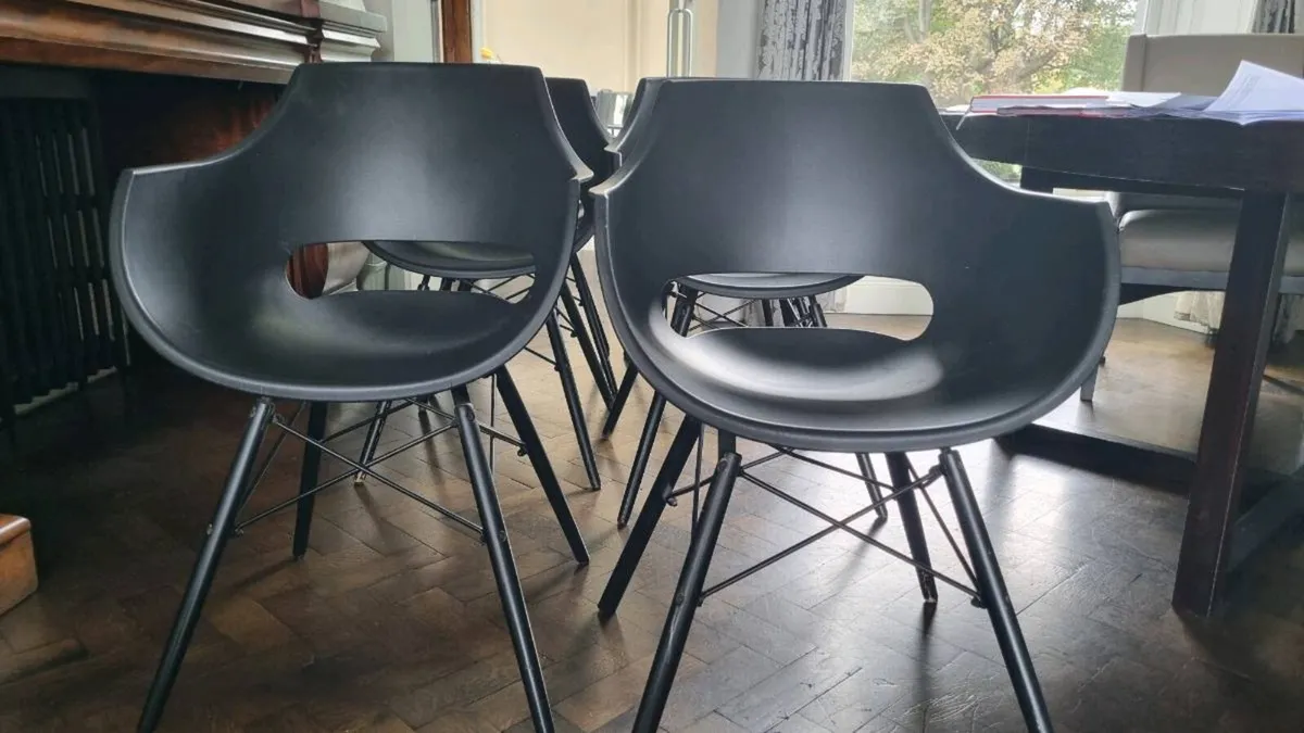 Kitchen chairs - Image 2