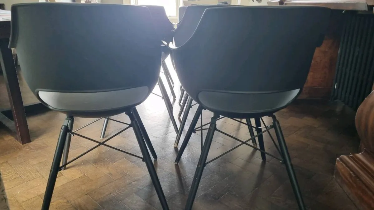 Kitchen chairs - Image 3
