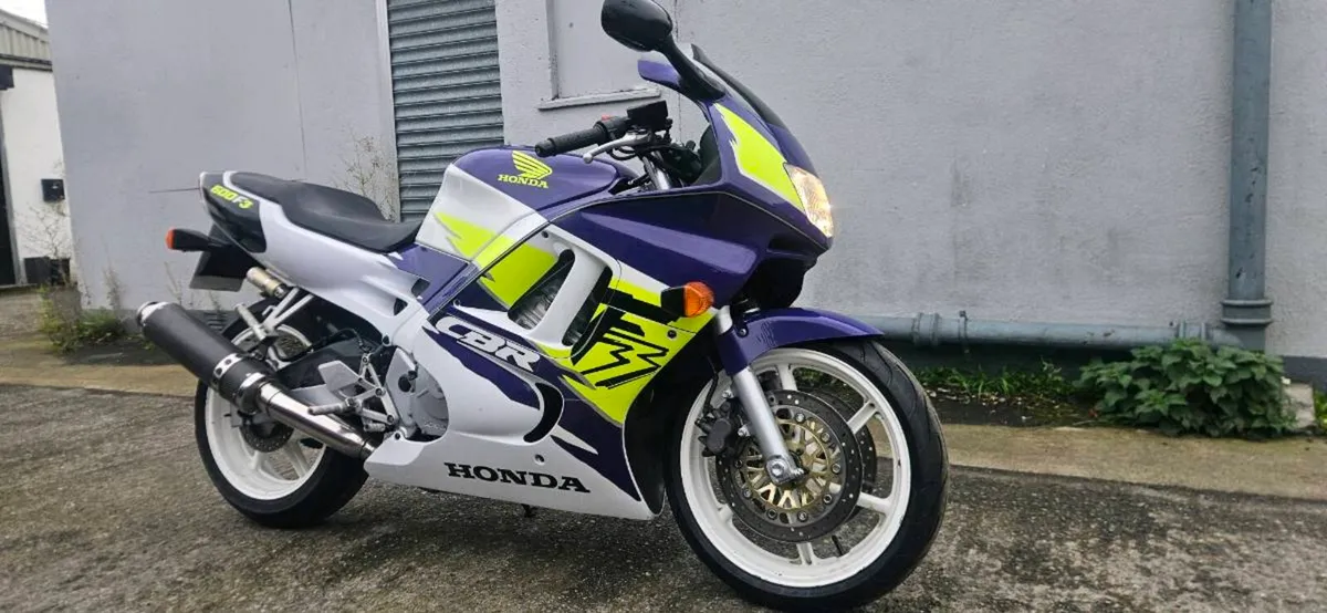 1995 Honda Cbr 600f3 - Image 1