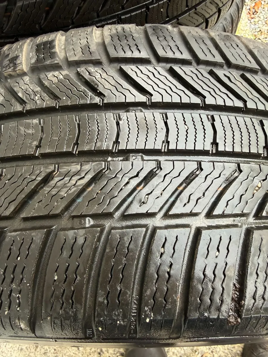 VW 18"Alloys,  with Tyres,  PRICE DROP - Image 4
