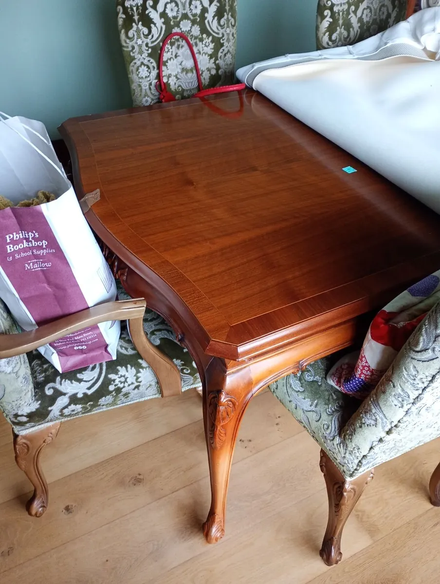 Antique furniture - Image 1