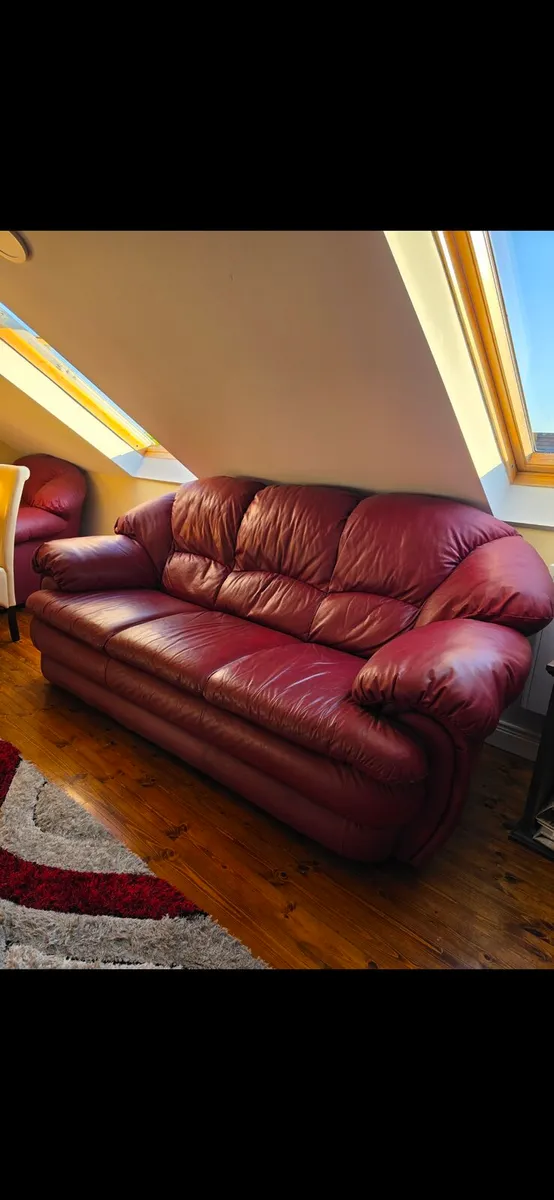3 Piece Leather Suite - Image 2