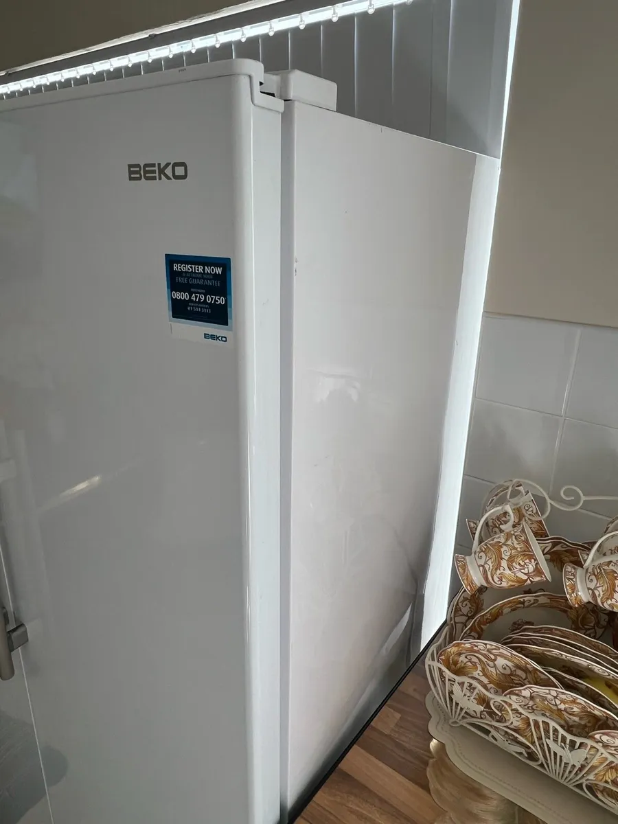 Beko American fridge - Image 2
