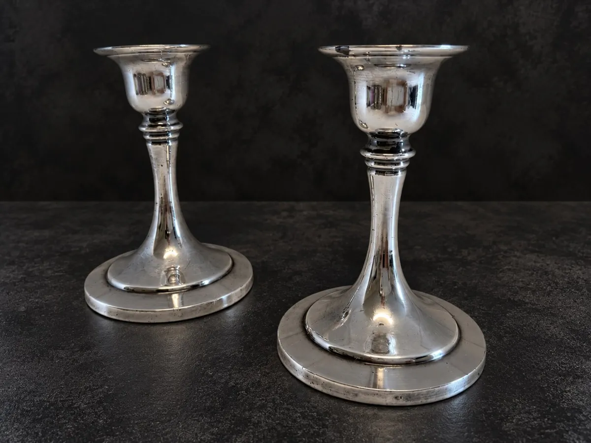 Vintage Oneida Silver-Plated Candlesticks - Image 2