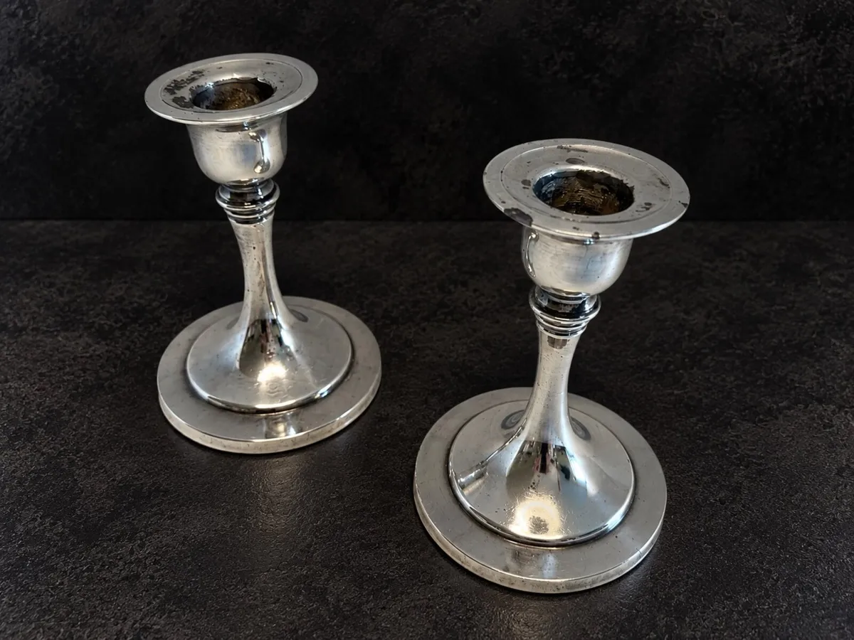 Vintage Oneida Silver-Plated Candlesticks - Image 3