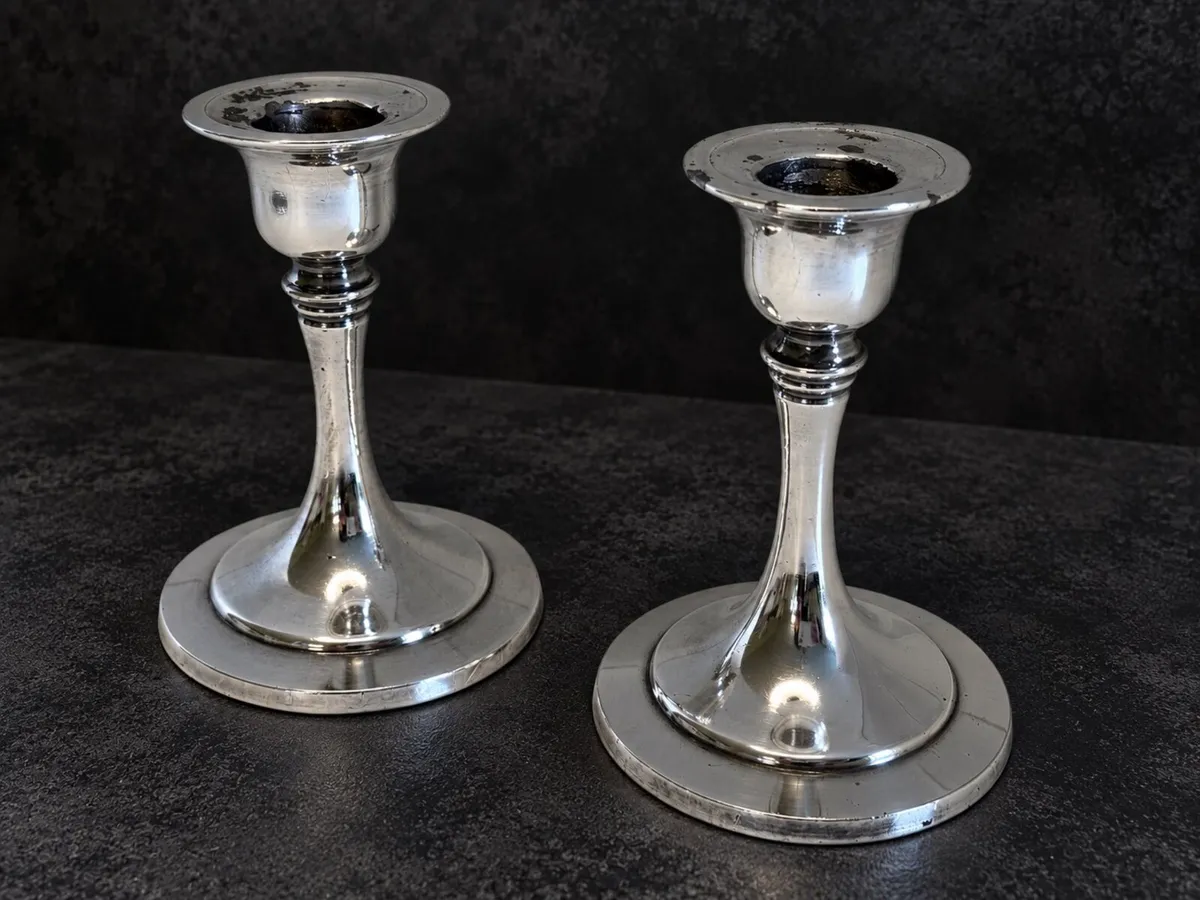 Vintage Oneida Silver-Plated Candlesticks - Image 4