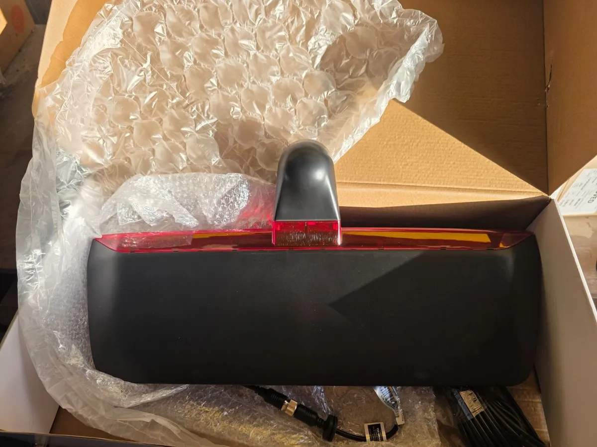 Brake light camera for 2017-2024 Crafter, Sprinter - Image 2