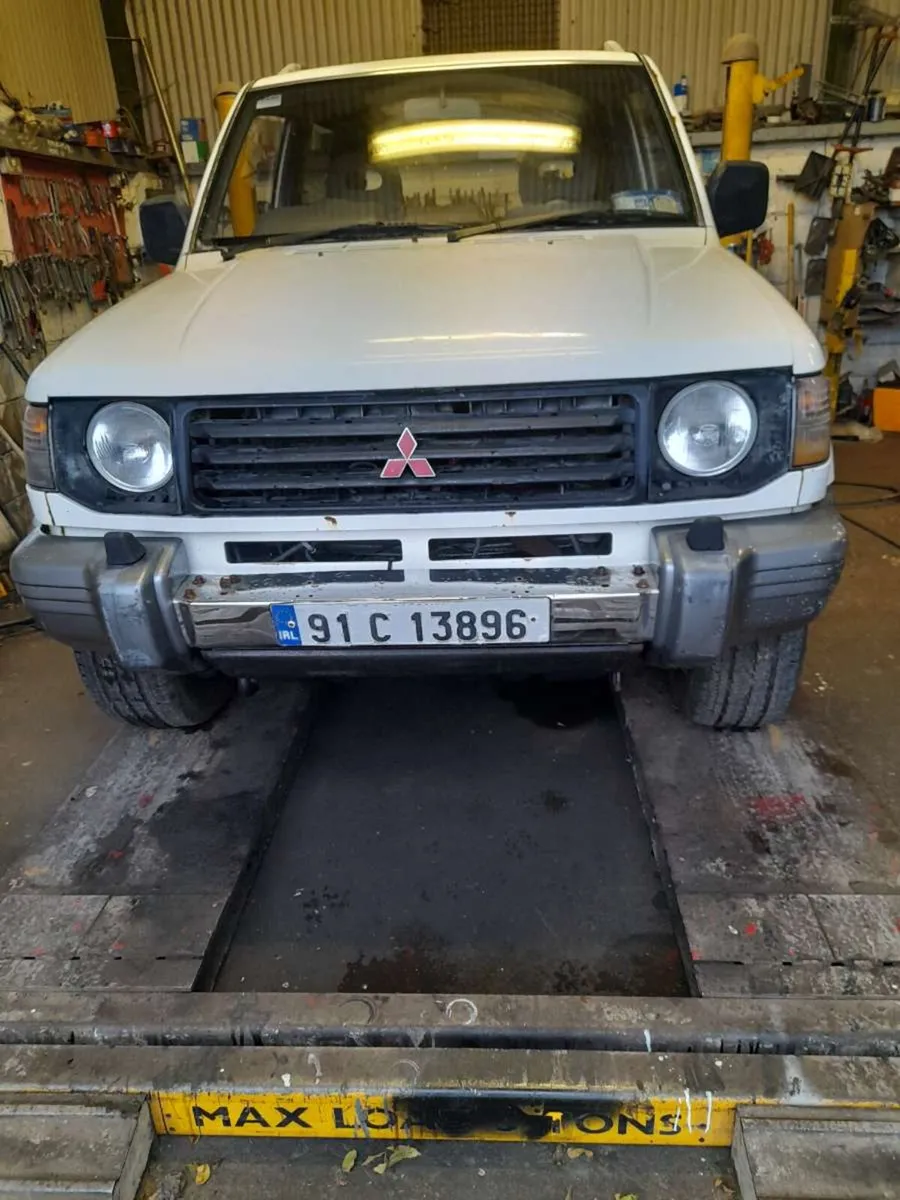Mitsubishi pajero - Image 1