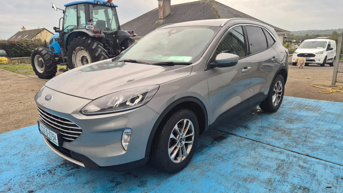 Ford Kuga 2022 - Image 4