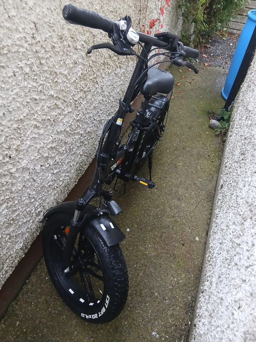Rs111 premium electric bike - Image 3