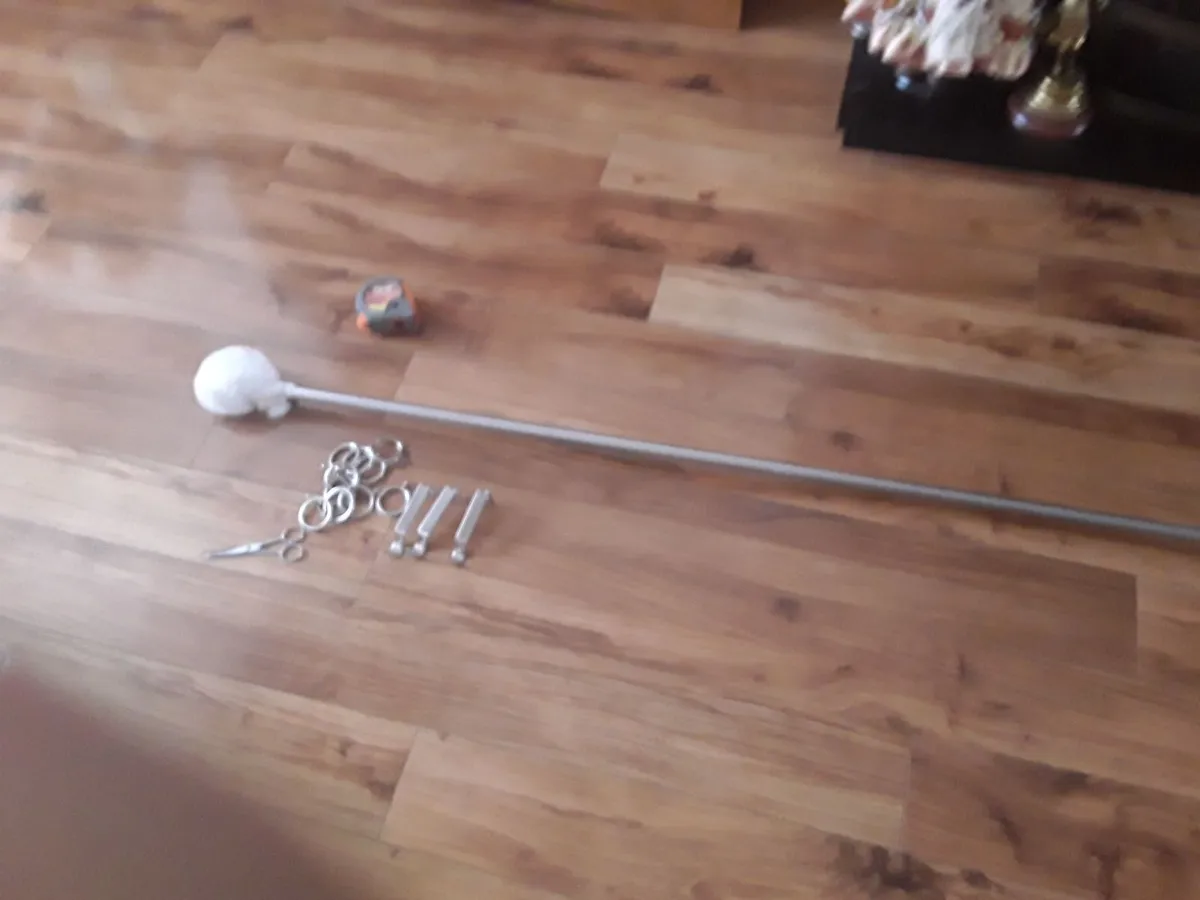 Curtain pole with glass knobs - Image 2