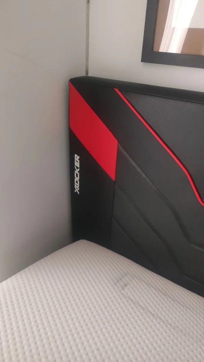 single bed with mattress - Image 3