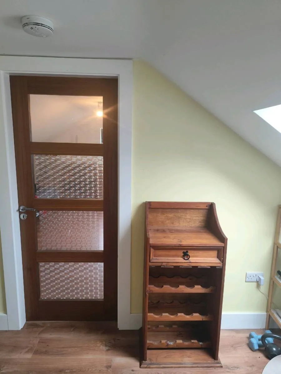 Wine stand - Image 1