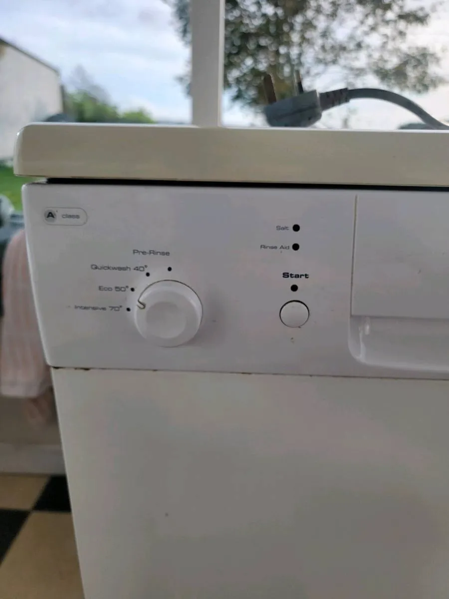 Dishwasher - Image 1