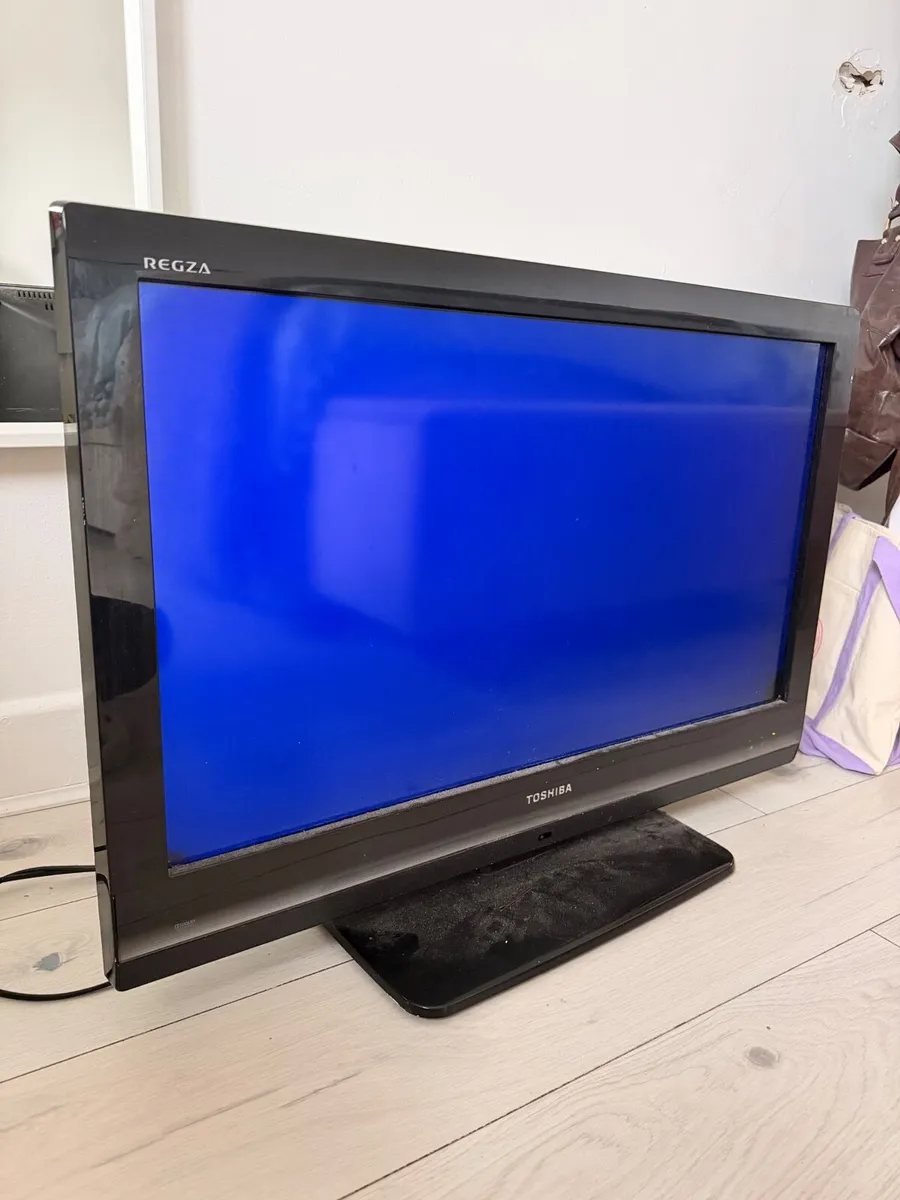 Toshiba tv - Image 1