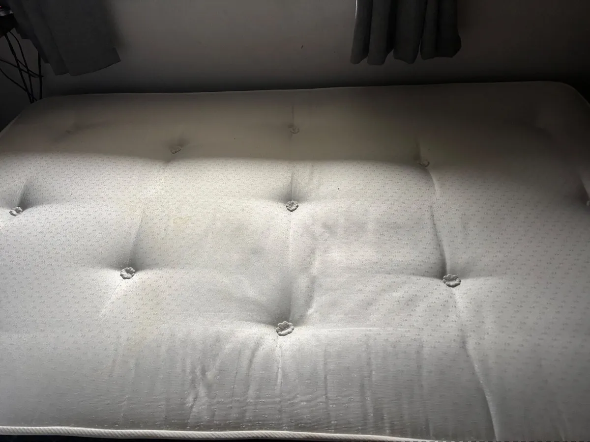 Bed - Image 3