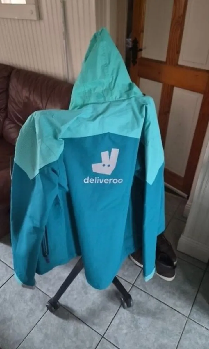 deliveroo jacket (like new) - Image 2