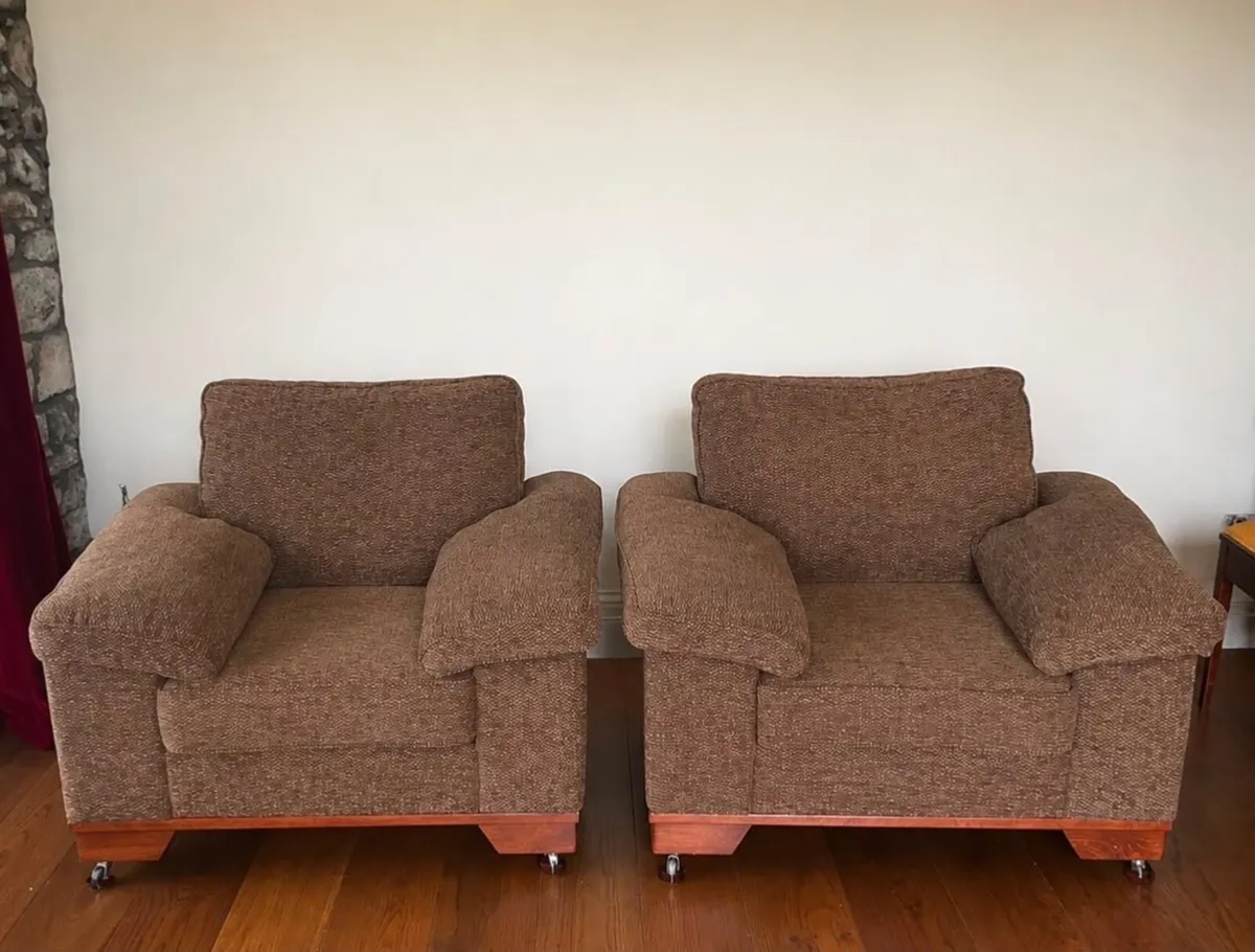 3 piece suite of furniture - Image 2