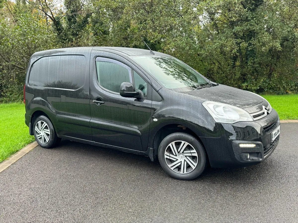2017 Citroen Berlingo Lookpack Enterprise - Image 2