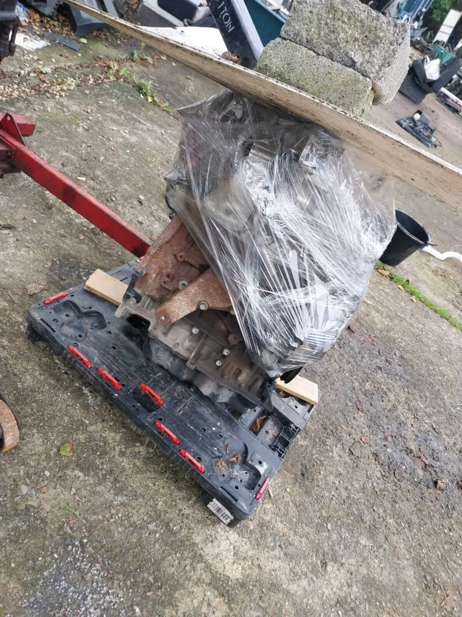 2 LITRE ENGINE