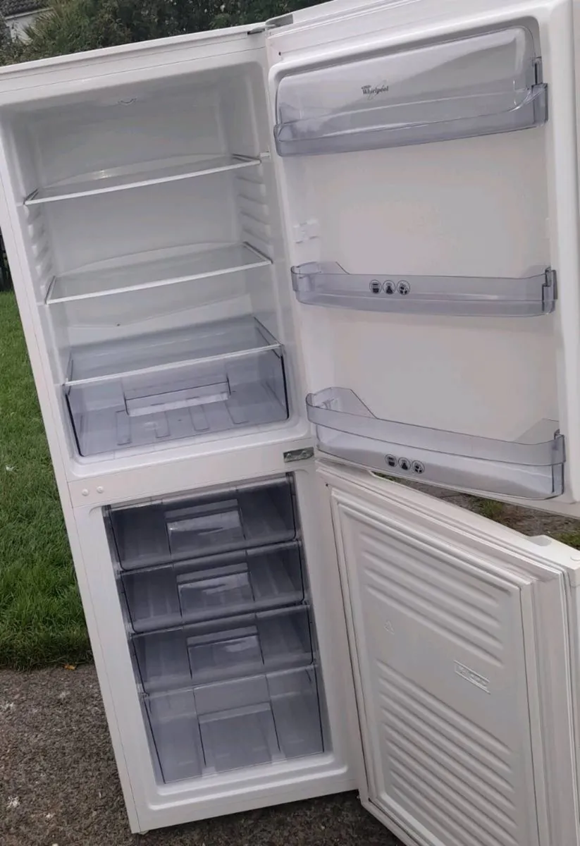 Whirlpool fridge freezer - Image 3