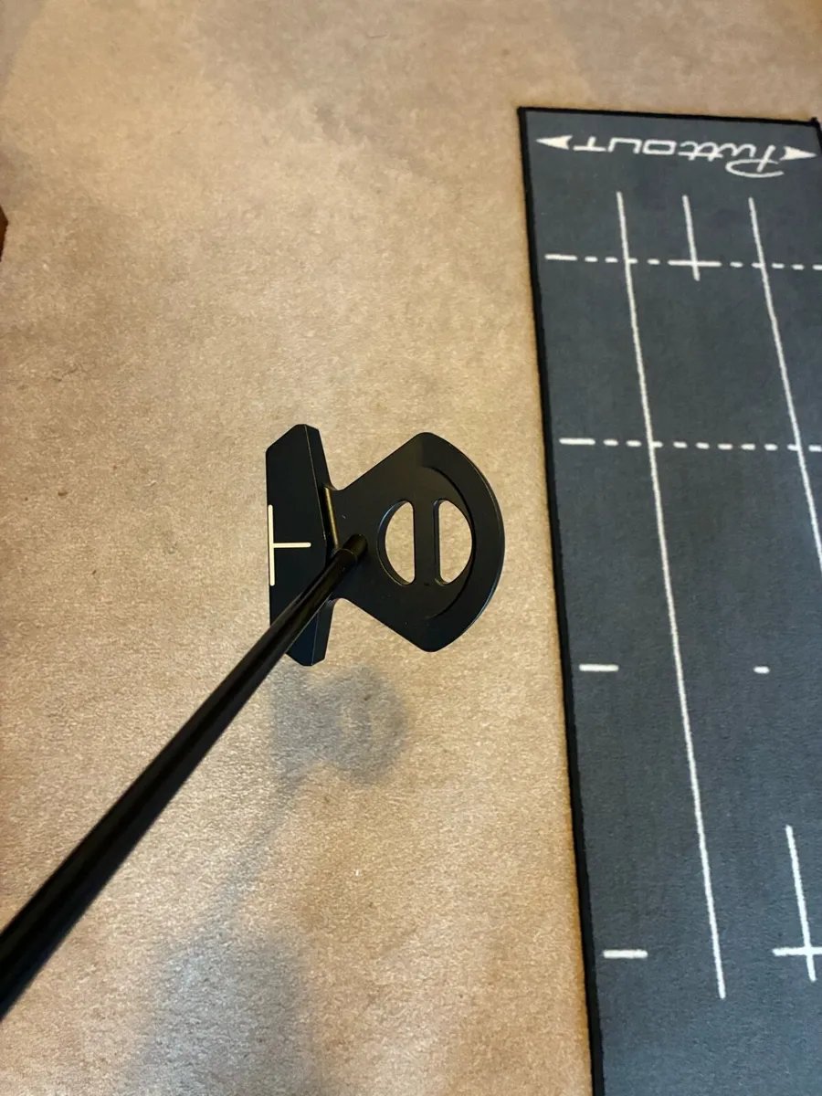 Vermillion Bird Putter - Image 1