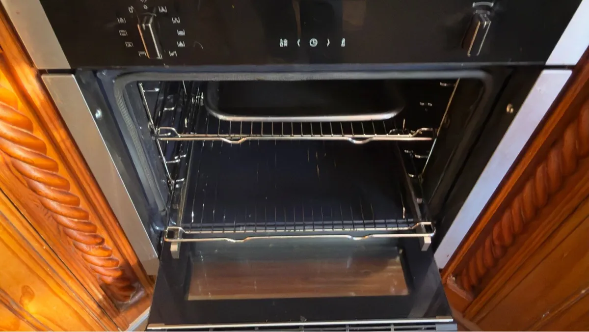 Neff oven - Image 2