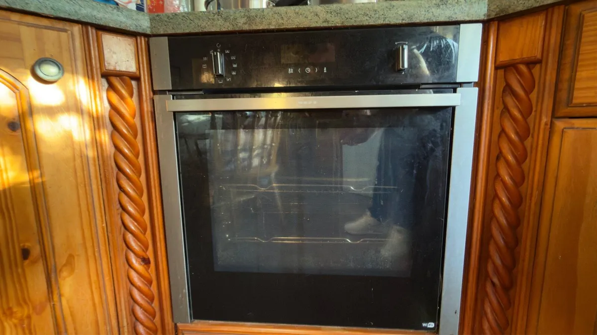 Neff oven - Image 1