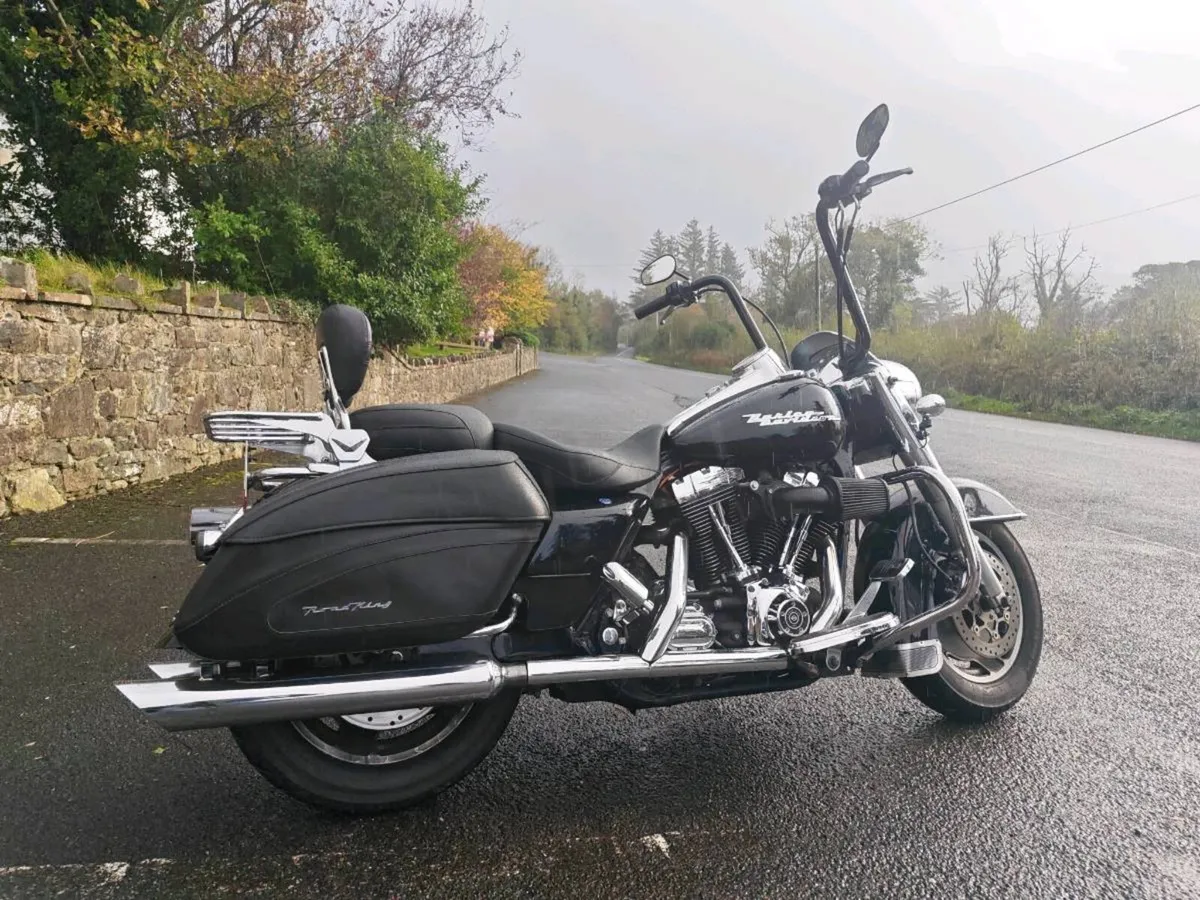 Harley Davidson Road king custom - Image 1