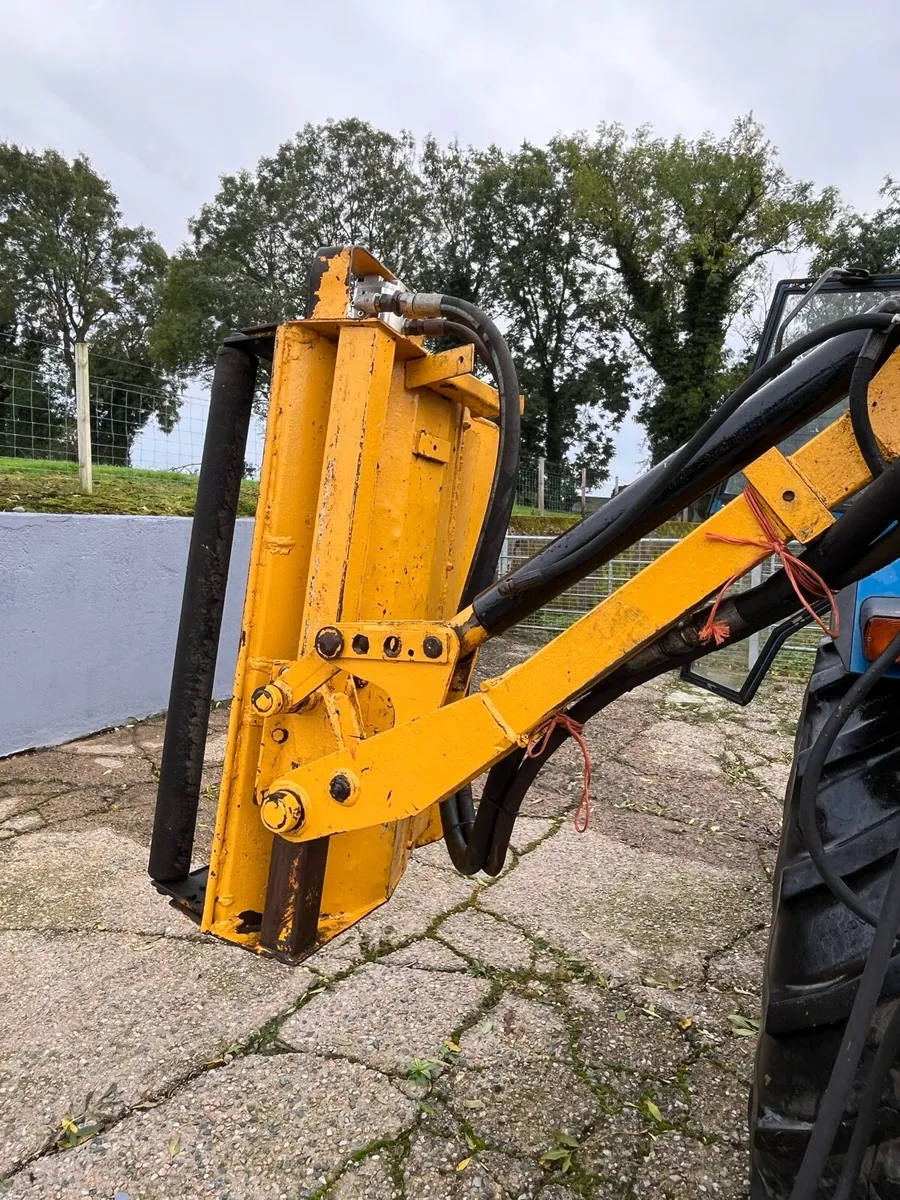 Bomford Hedge Cutter - Image 4