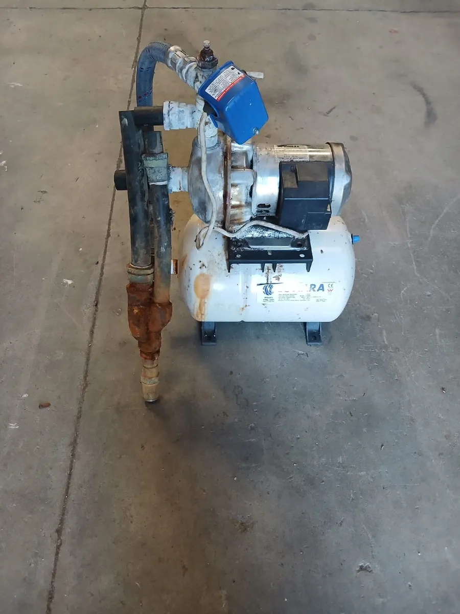 Water well pump - Image 1