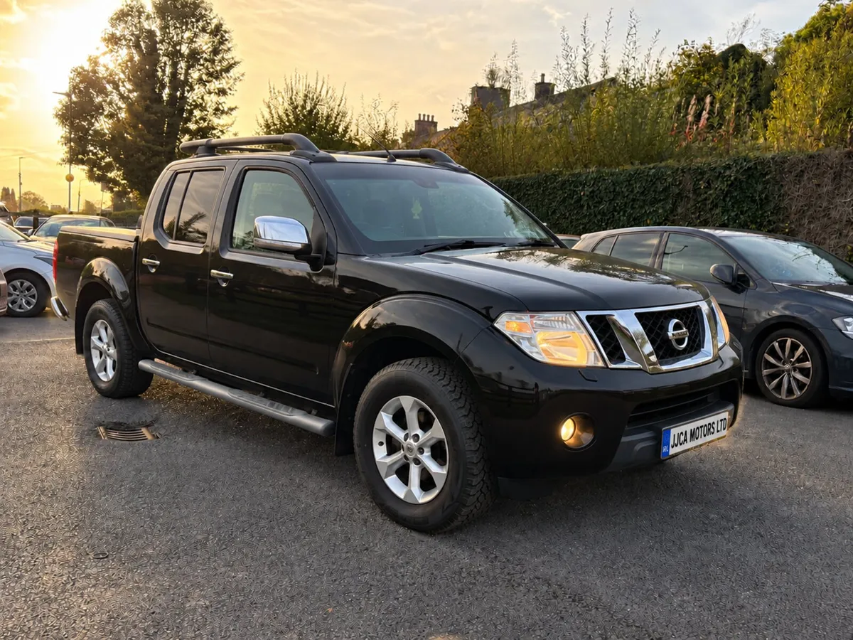 ABSOLUTELY STUNNING 2013 (132) OUTLAW NAVARA