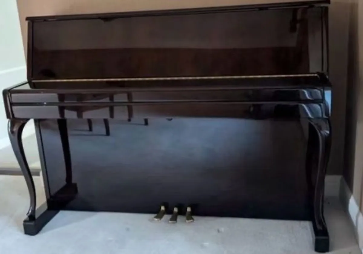 piano - Image 4