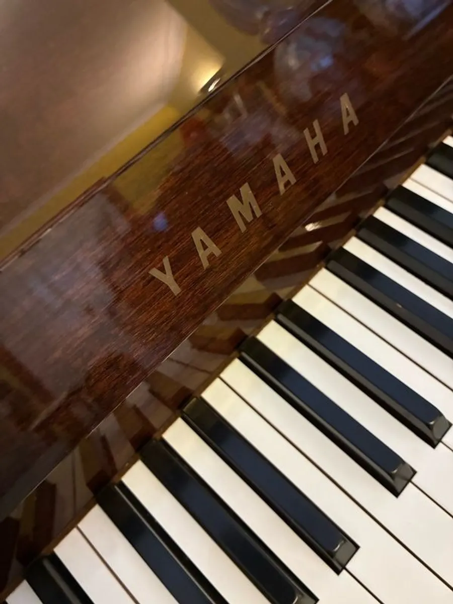 piano - Image 1