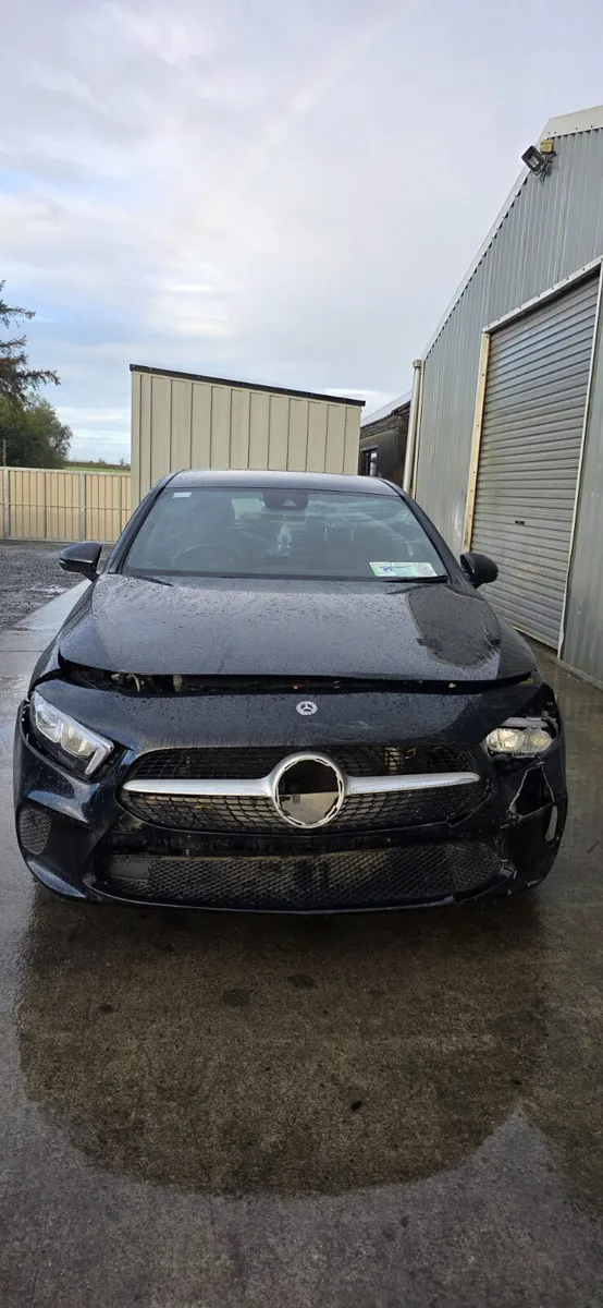 202 MERCEDES A180D - Image 3