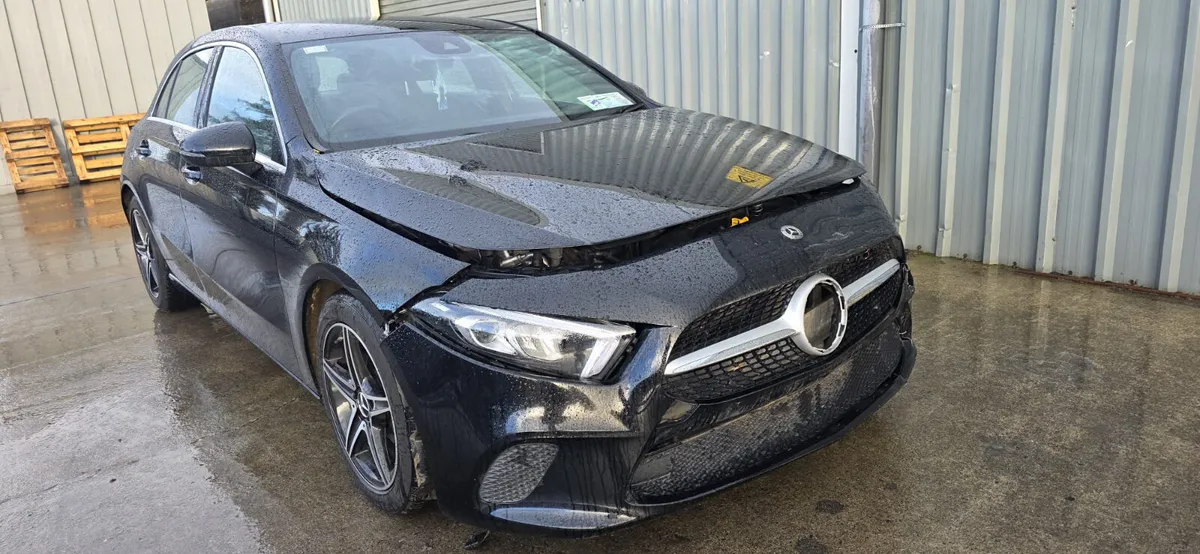 202 MERCEDES A180D - Image 1