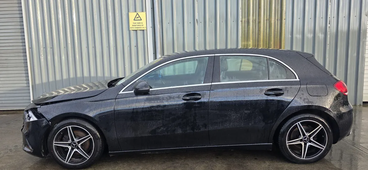 202 MERCEDES A180D - Image 4