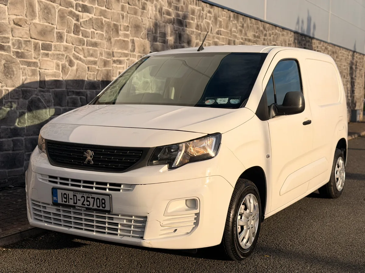 🚗2019 PEUGEOT PARTNER 1.6DIESEL🚗NEW DOE - Image 2