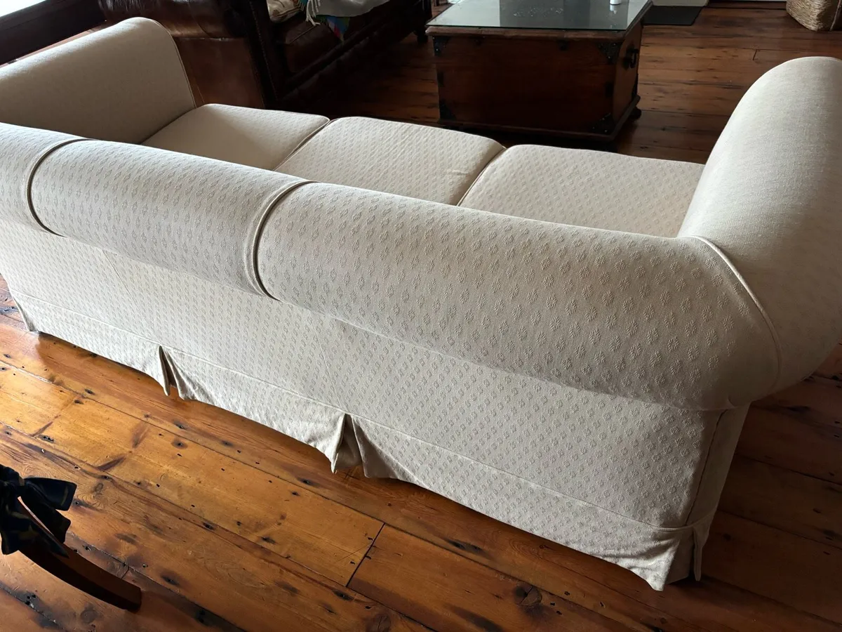 Sofa - Image 3
