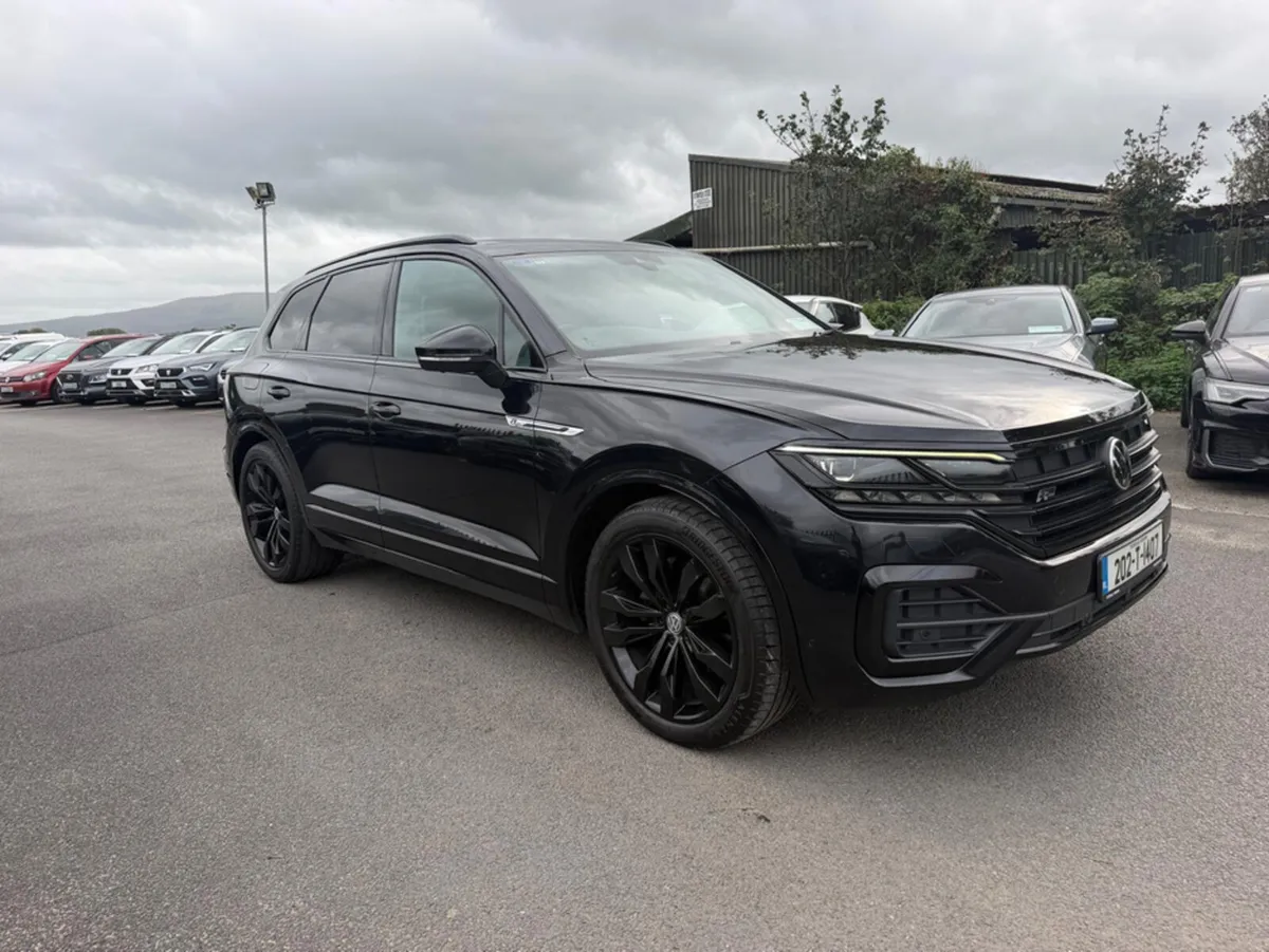 Volkswagen Touareg 3.0 V6 BLACK EDITION T TDI 5DR - Image 1