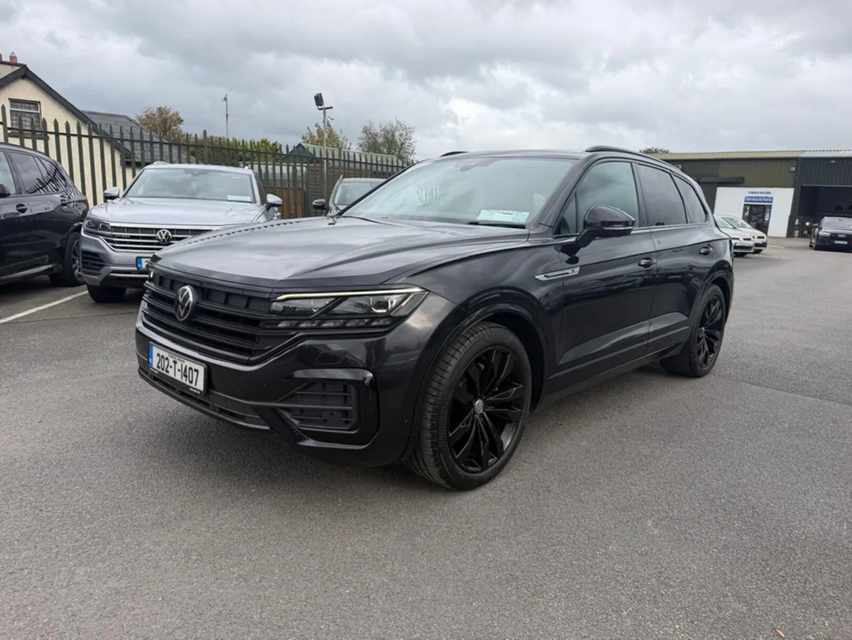 Volkswagen Touareg 3.0 V6 BLACK EDITION T TDI 5DR - Image 3