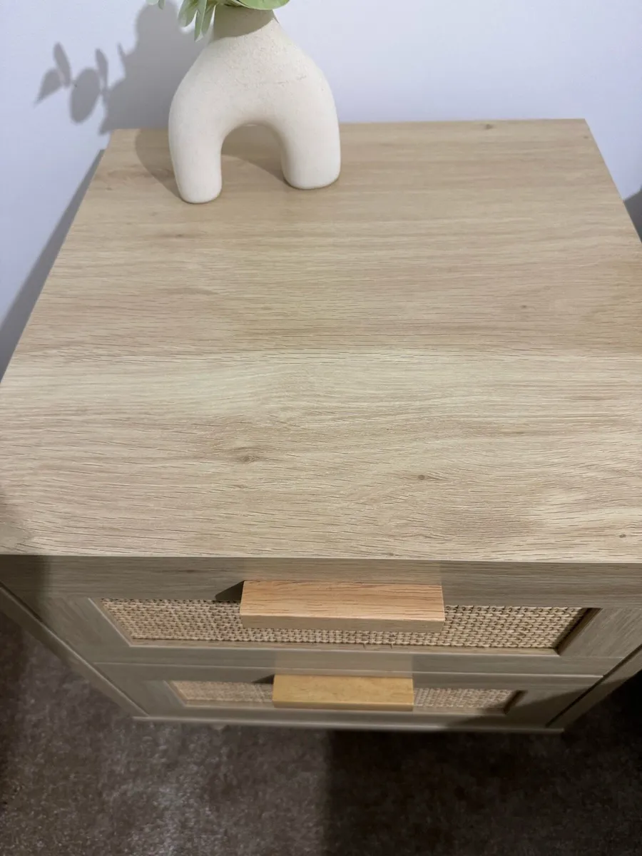 2 bedside table like new - Image 4